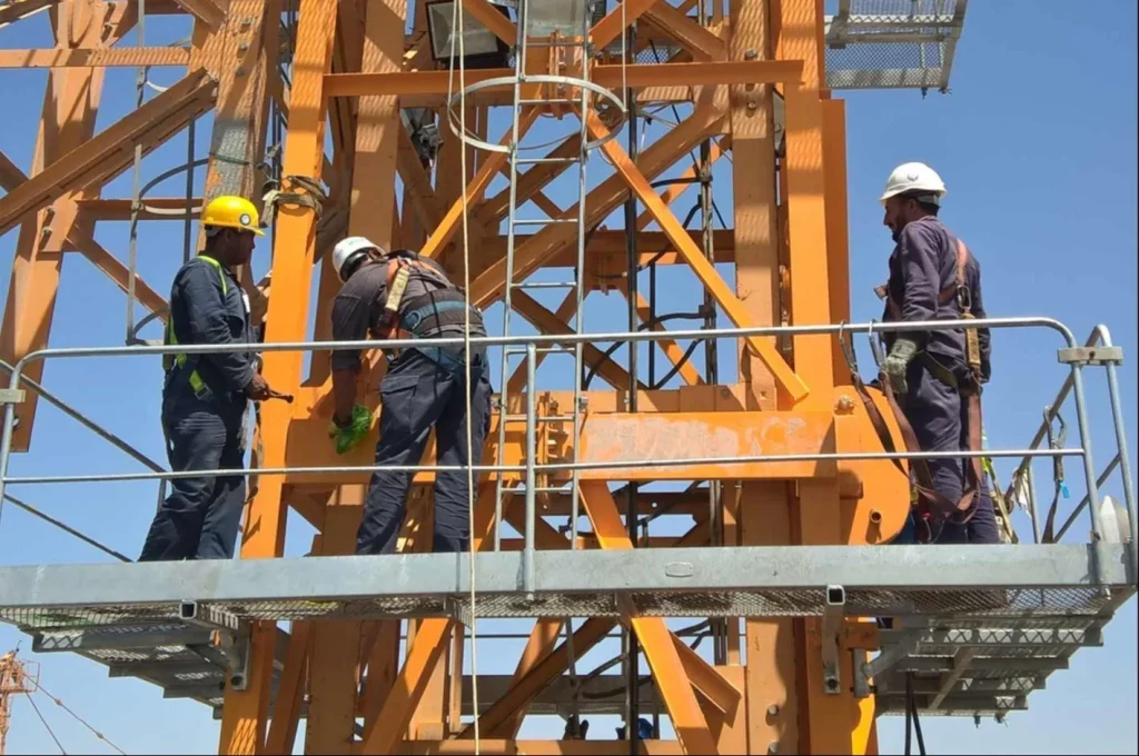 سرویس نگهداری و تعمیر تاورکرین