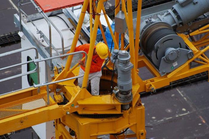 تعمیر گردان تاور کرین