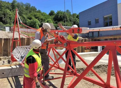 سرویس و تعمیر تاورکرین در اصفهان